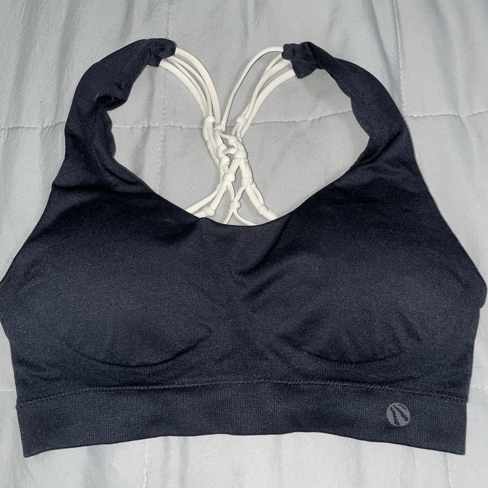 Sports bra